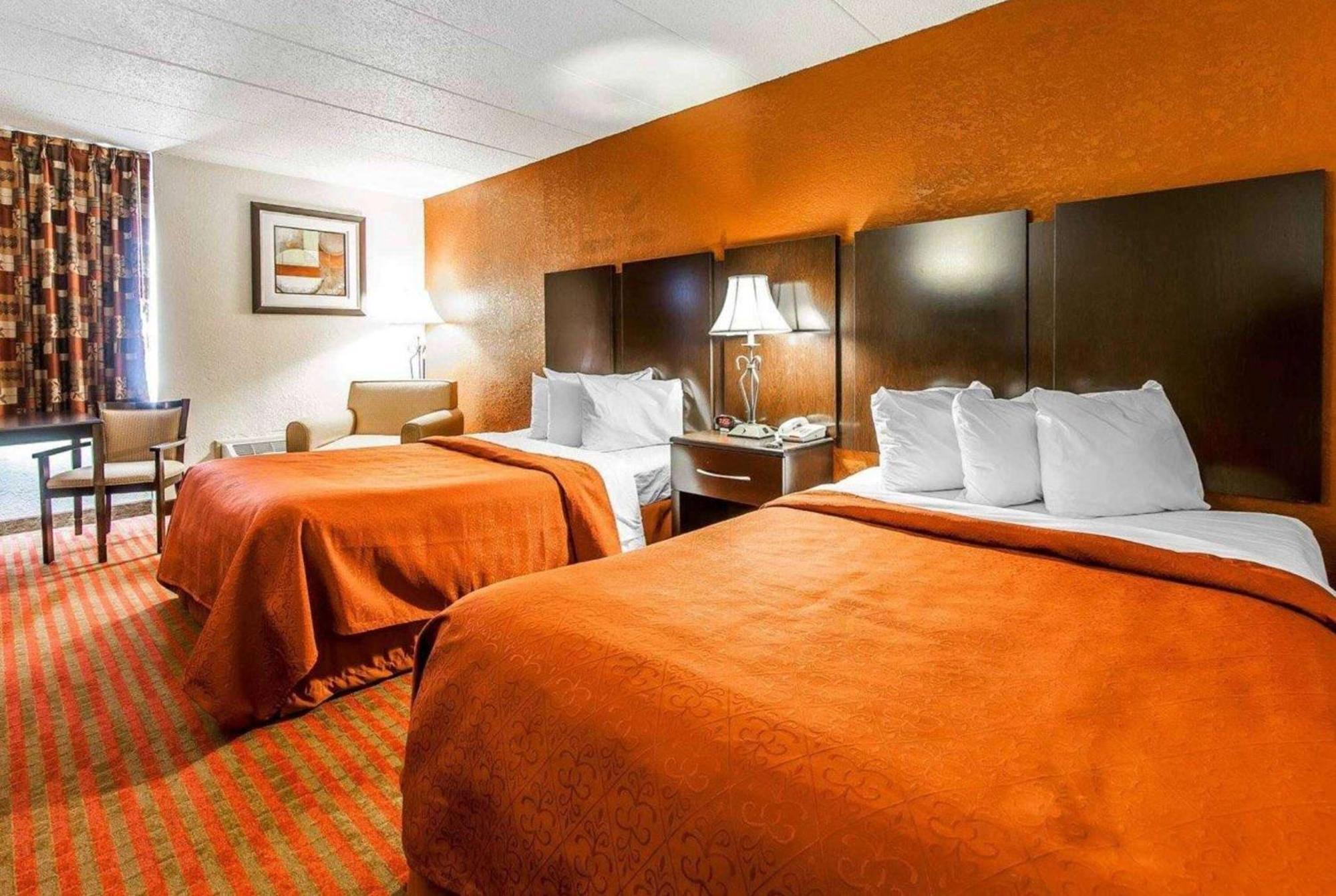 Hotel Wingate By Wyndham Marietta Conference Center Ohio Exterior foto